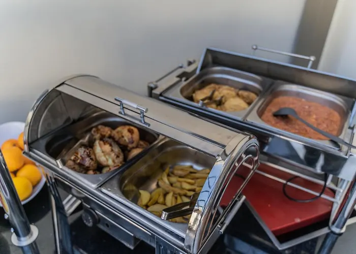 فندق Blueline 4*